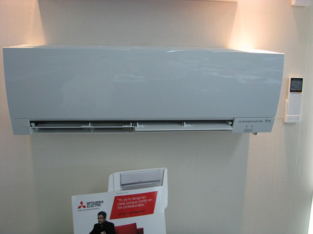 Фото кондиционера Mitsubishi Electric MSZ-FH50VE/MUZ-FH50VEHZ серия De Luxe ZUBADAN